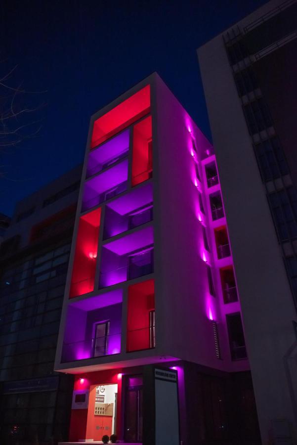 Puzzle Apartaments&Studios Craiova Exterior foto